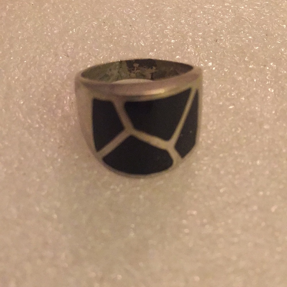 Antique sterling Mexico inlay onyx ring